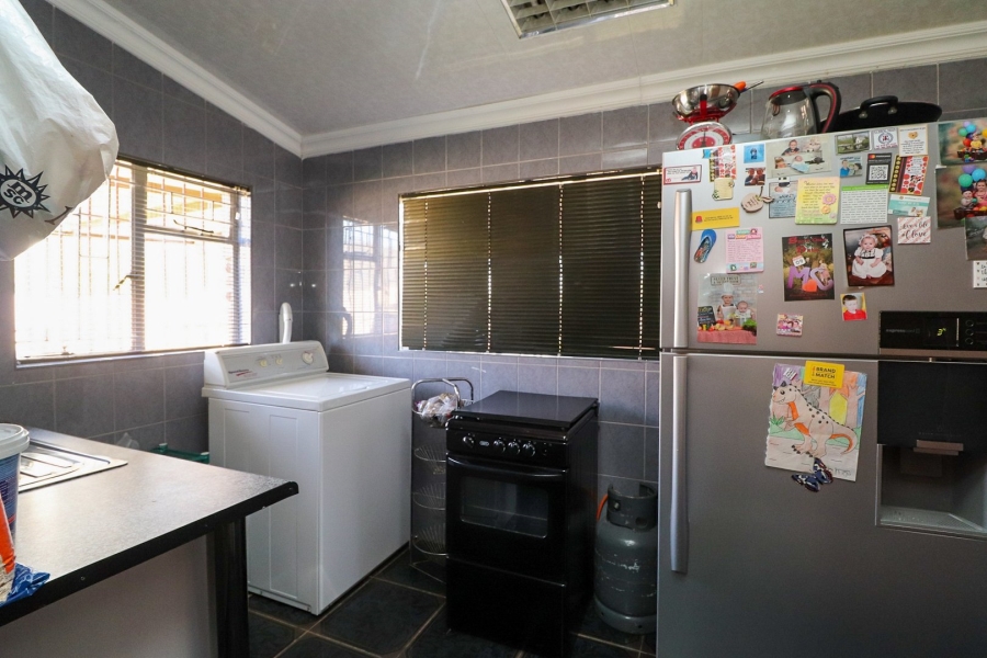 3 Bedroom Property for Sale in Vaal Park North West